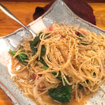 一品料理 ひとしな - ペペロンチーノ
      ホッとする味わい♪