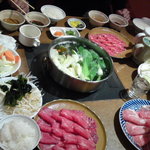 Shabu sen - 牛肉定食、豚ロース定食　各920円