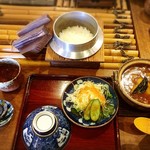 囲炉裏料理わ - メインとサラダと釜炊きご飯♡