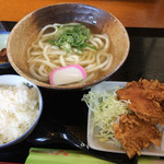 西尾製麺所 - うどん唐揚げセット 780円