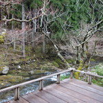 美山荘 - つぼみはかたいです