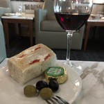 SATS Premier Lounge - 