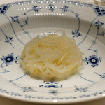 CHIUnE - ロワール産ホワイトアスパラとビーフン