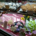 Okashi Koubou Kimuraya - レジ脇の要冷蔵なお菓子達