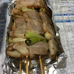 ジャンボ やき鳥 つかさ - 豚串2本300円