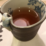 Kameya Issuitei - 茶飲みが可愛いー！