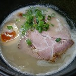 葵亭 - たまごラーメン 750円
