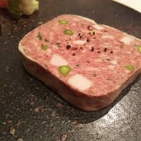 レザンファン ギャテ - (2017年4月　訪問)長期熟成をかけた田舎風テリーヌ。このお店のスペシャリテ。美味しい！バランスも良くて飽きずに食べられる。