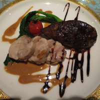 フレンチ割烹 宿 - 大山鶏とガチョウのフォアグラのロースト