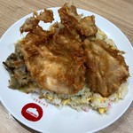 ラーメン中華食堂 新世 - チキンチャーハン：820円