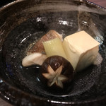 うどん屋 一本 - 酒蒸し
      