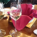 レストランテ 風 - ワイン飲み比べ。左端のがピッパです。