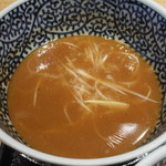 麺大盛りの追加(無料）つけ汁
