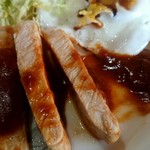 三明歓 - 肉厚の豚肉