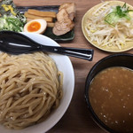 65496034 - 野菜つけ麺（大盛） ¥930