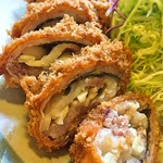 とんかつ大関 - にんにく巻きロースかつ定食！