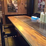 京都 下町のお好み焼き 昌・べた焼きの専門店 - 内観