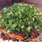 京都 下町のお好み焼き 昌・べた焼きの専門店 - べた焼き、イカ・スジ玉、ネギトッピング