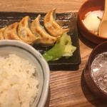 肉汁餃子のダンダダン - ランチメニュー・肉汁餃子ライス