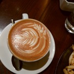 バー＆ラウンジ 「ザ・フレイム」 - 