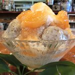 いちょうの木 - あんず+紅茶玉 1000円