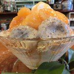 いちょうの木 - あんず+紅茶玉 1000円