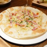アンジェロ - エビマヨとベーコンのピザ