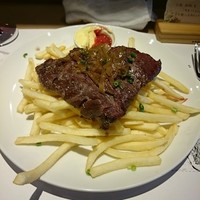 西洋料理 Jules - メイン（ステーキフリット)
                  