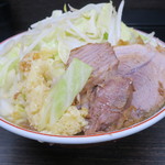 ラーメン二郎 - 小ラーメン＋野菜増しニンニク増し増し