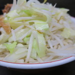 ラーメン二郎 - 野菜増し