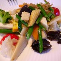 食文化サロン 白金劉安 - 夏野菜の炒め物