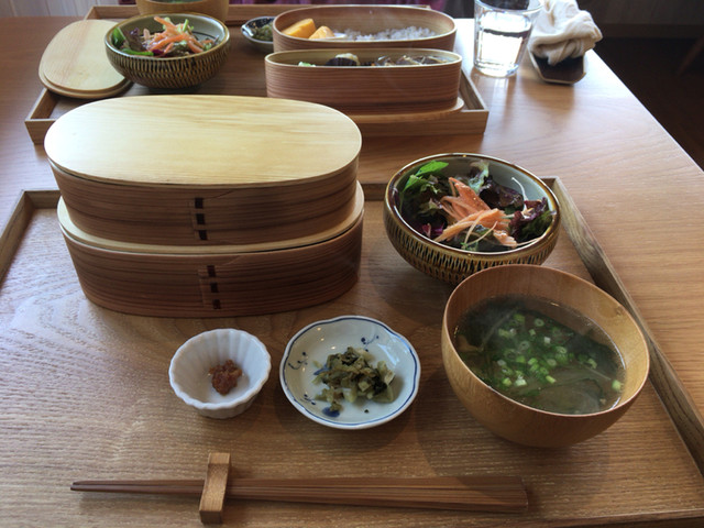 晴耕雨読 賀来 カフェ 食べログ