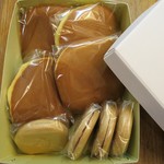 うさぎや - どら焼きはその日のうちに食べる。最中も隠れ好物