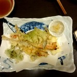 食処 かくら - 季節の天ぷら
            