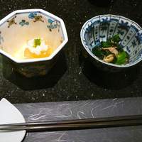 一舞庵 - 【先付け：雪菜のおひたし、フグの煮こごり】2011/1