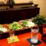 わらび野 - 裏山の朝どれ香味野菜