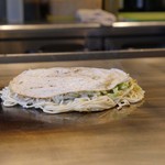 力丸 - 肉玉そば　調理5