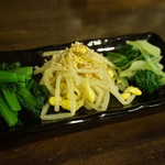 白頭園 - ナムル3種：小松菜・豆もやし・しろ菜