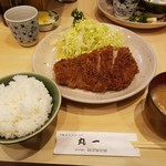 丸一 - 上ロースかつ定食  2,200円