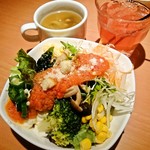 レストラン　サージ - サラダ