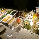 レストラン　サージ - サラダバー（店内）