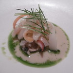 Point - 大好物の貝をナージュで