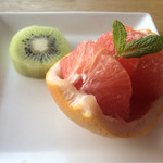 ビブレ - 朝食のフルーツ