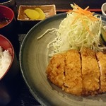 Jidaiya - キムチカツ定食(950円)