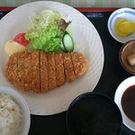 oshokujidokorohanabishi - かつ定食