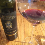 ペペロッソ - コッロソルボ・ブルネッロ・モンタルチーノ2010　グラス　￥2160