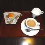 まつ井 - 食後は、　バリスタの入れたエスプレッソを