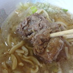 ラーメン二郎 - デカイ端豚～(^^)