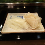金寿司 - ガリ