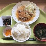 Bunkyou Kuyakusho Shokuin Shokudou - A定食 和風おろし豚焼肉 550円